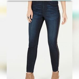 STYLE & CO Athena, skinny leg, high rise embelished Denim jean, size 10 NWT